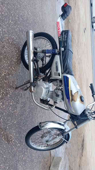 دراجه اربعه كير كلك  البيع ***********
