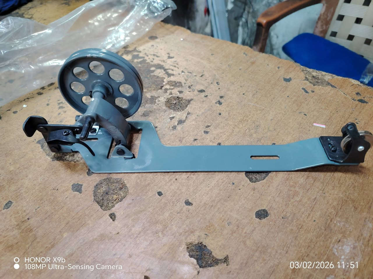 قطع غيار مكائن خياطه بغداد شعب *********** كلمن سعرها خاص
