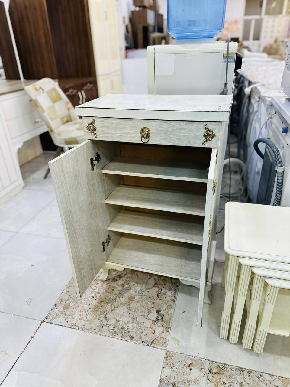 للبيع بسعر مناسب
واتساب ***********
