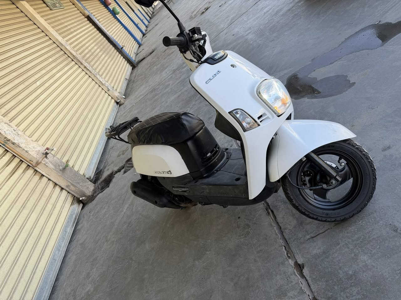 السلام عليكم ورحمة الله وبركاته 
دراجه نظيفه كلش بلاديه قبل اربع اشهر نازله رمبه 
السعر خاص او اتصل 
***********
