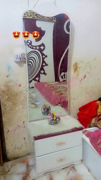 للبيع • واتساب • غرف نوم