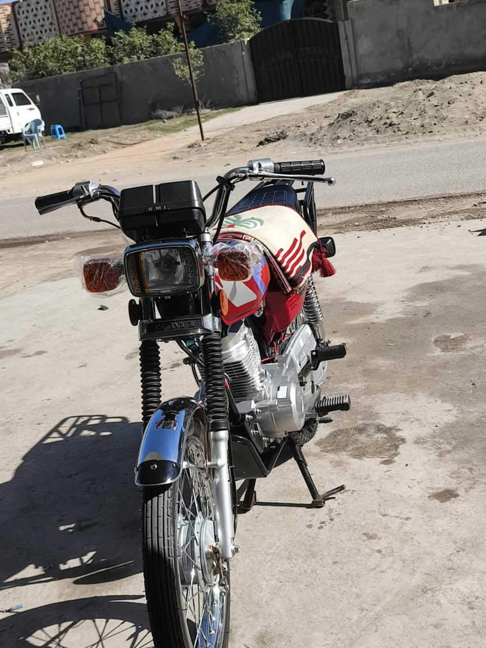 سلام عليكم شباب 
دراجه اربعه كير كفاله عامه اوراق أصولي موديل 15اصولي ارشه وصل معرض غراضه شلامجه من تاير للتاير مكان بابل سده الهنديه سعر مليون و100وبيه مجال للشراي يشلع عيوني تواصل ‏‪***********‬‏
‏‪***********‬‏
