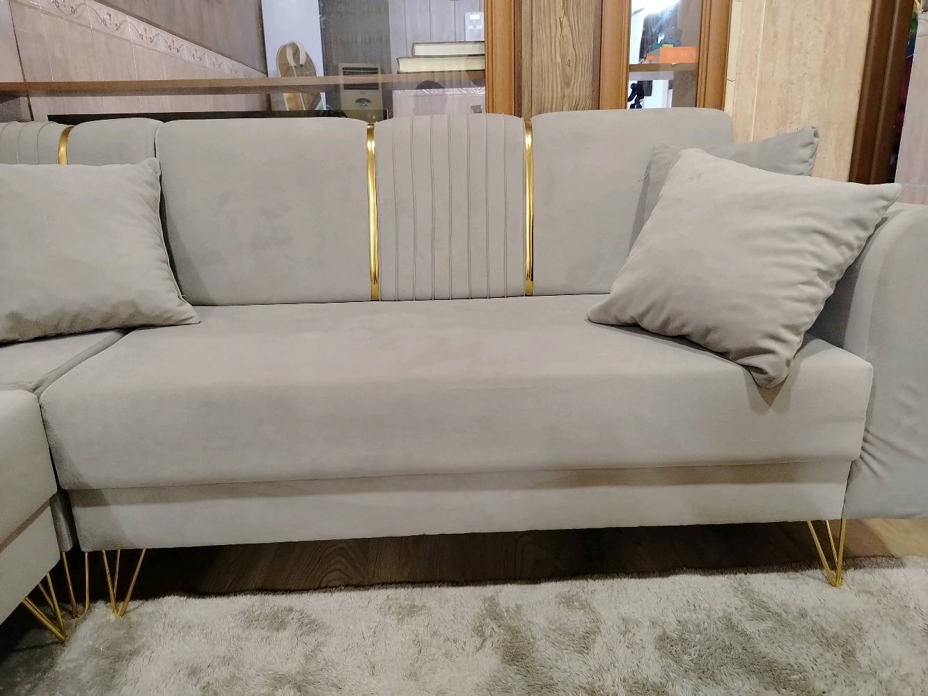 تخم 4 قطع لون بيجي
العنوان سليمانية بختياري