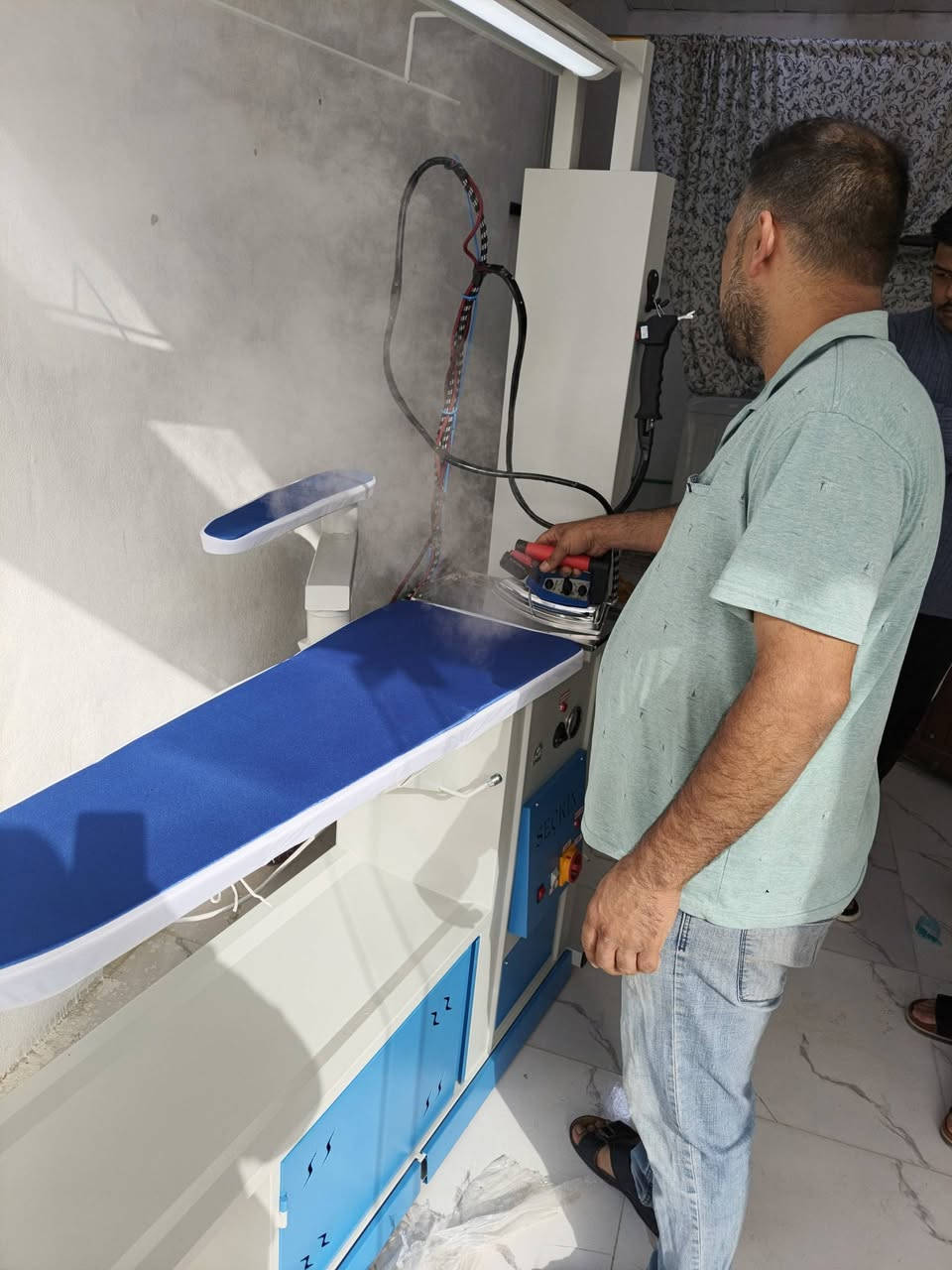 العنوان البصره حي المهندسين مقابل الرعايه الاجتماعيه كل ما يحتاجه الوندري من تجهيزات ***********
