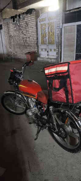 السلام عليكم سونك 5 گير دراجه حلوة نضيفة صوتهة ناعم اكفلك مكينة ممفتوحة وبيهة منفيس واكفلك سرقة تجي تشغل وتطلع 400 وبيهة مجال بسيط بغداد مدينة الصدر 
رقمي ***********
