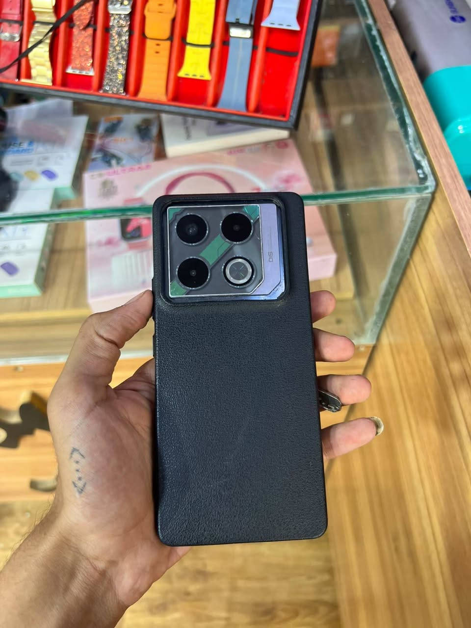 السلام عليكم جهاز انفنكس GT 20 PRO جهاز مفتوح مبدل شاشة بس ولكامرة لخلفية عطلت ملحقاتة كاملة 150 بي مجال ويرهم مراوس


**إذا كنت صاحب هذا الإعلان وتريد حذفه لأي سبب، رجاءا أرسل رسالة إلى الدعم الفني**