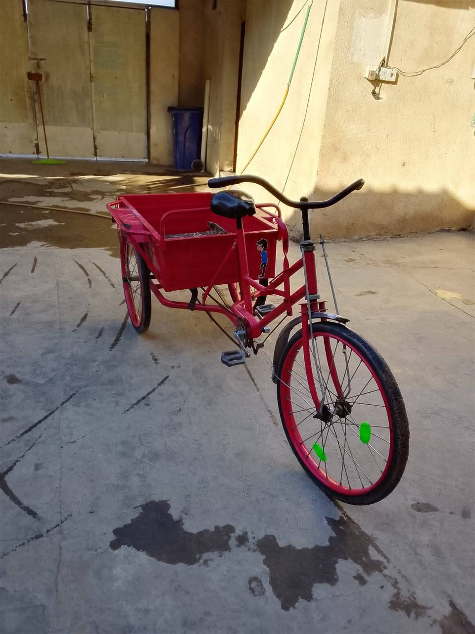 للبيع السعر 180وبيها مجال المكان البصره الزبير اتصل وتدلل ***********
