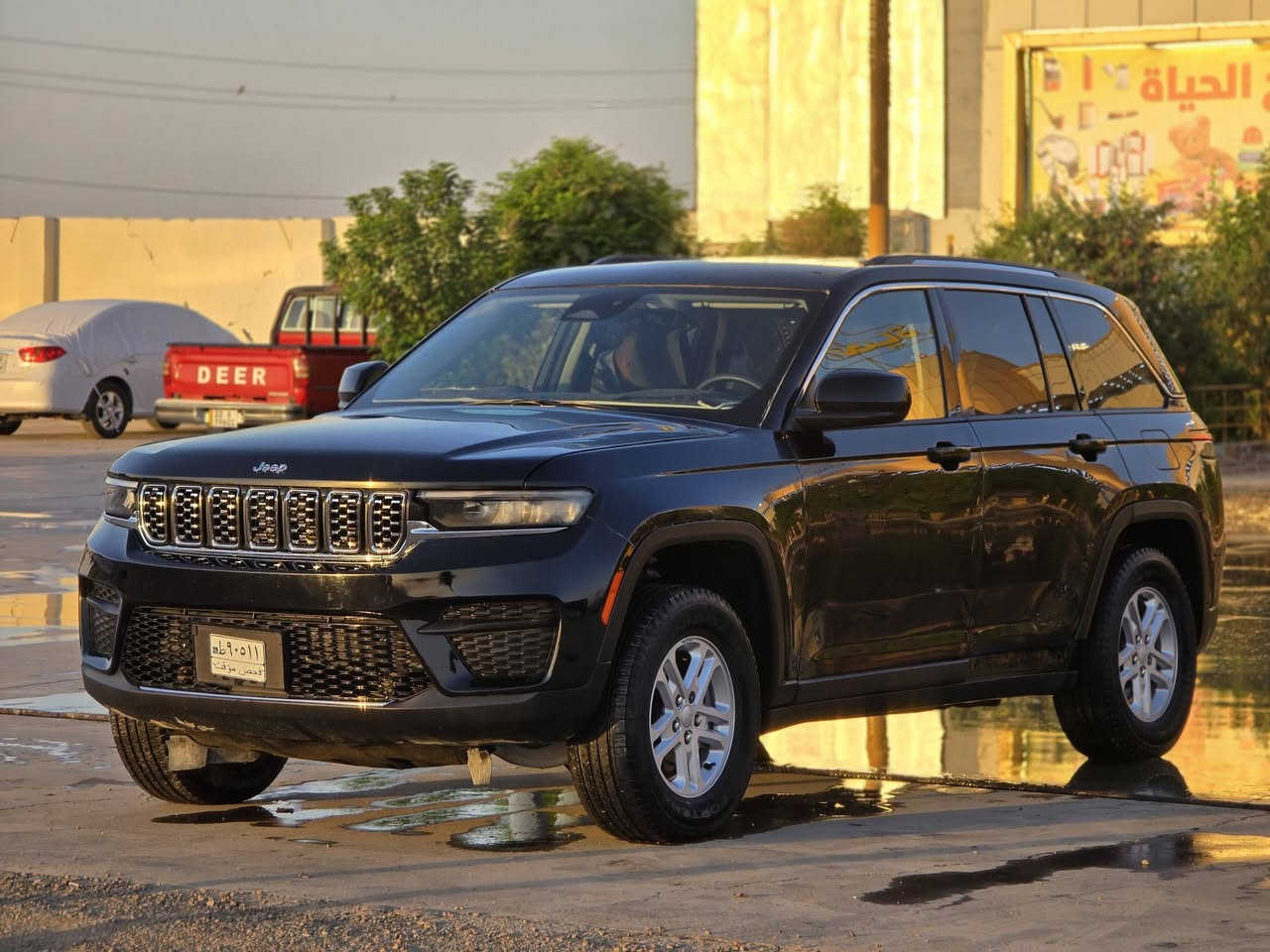 موديل 2023 بيع نقد او اقساط
بأسمي تريدها مرقمه تريدها بدون رقم 

حادثها باب وجاملغ بجم كبس ابره ممليوحه بي

جيب كراند شيروكي 2023  لاريدو 

خمسه راكب البتره 

مواصفاتها معروفه 

للاستفسار 

***********
