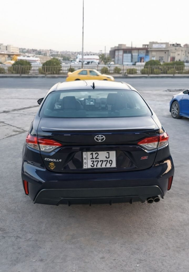 السلام عليكم تويوتا كورولا وراد أمريكي 

الموديل: 2022
الوارد: أمريكي
الفئة: SE Plus فول مواصفات
المحرك: 2.0  INJECTION GDI
الممشى: 55 ميل
اللون: أزرق نيلي

المواصفات الداخلية
تشغيل بصمة زر ستارت
شفتات ستيرن Paddle Shift خلف المقود
 تحكم بالصوت والبلوتوث والكروز
مكيف أوتوماتيك تبريد قوي
فتحة بانوراما
نظام صوتي أصلي
سياره فول مواصفات 

الضرر
باب + جاملغ صبغ بالعراق
باب + جاملغ كلير أمريكي
بدون دواخل شرط
محرك وكير شرط صوره ضرر مرفقه في المنشور
رقم نينوى دولي شرط التحويل
 سعر (140) بيها مجال بسيط ***********
 (بيه واتساب)
