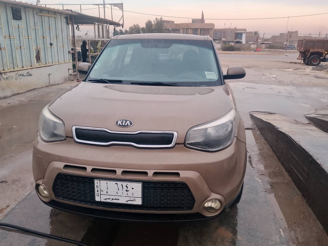 كيا صول للبيع 2015
الضرر جاملغ وبنيد بدون ايرباك ودواخل 

السياره نضيفه كلش السعر 105 وبيه مجال لشراي 

***********
