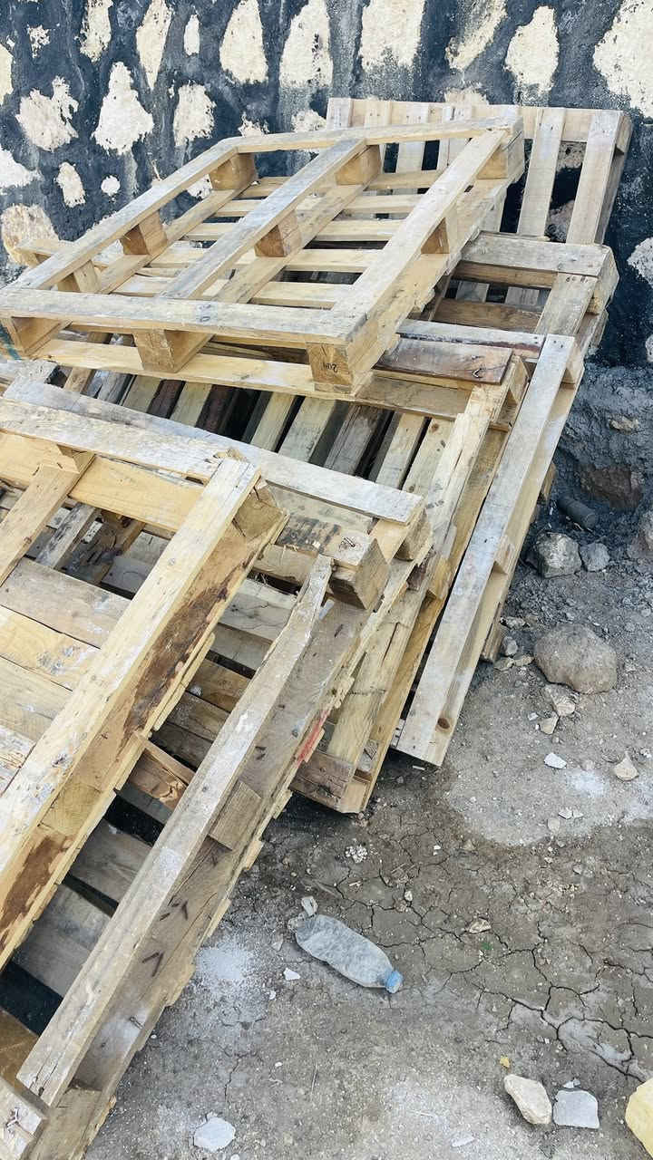 سكيبات خشب  سعر القطعه 2500 مكان ‭***********‬ شومل
