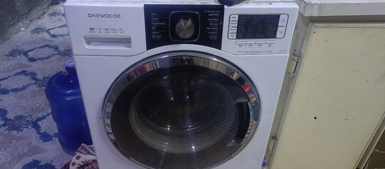 كل وحده وتفاصيلها وسعرها بالخاص او مراسلتنا عبر واتساب،***********
