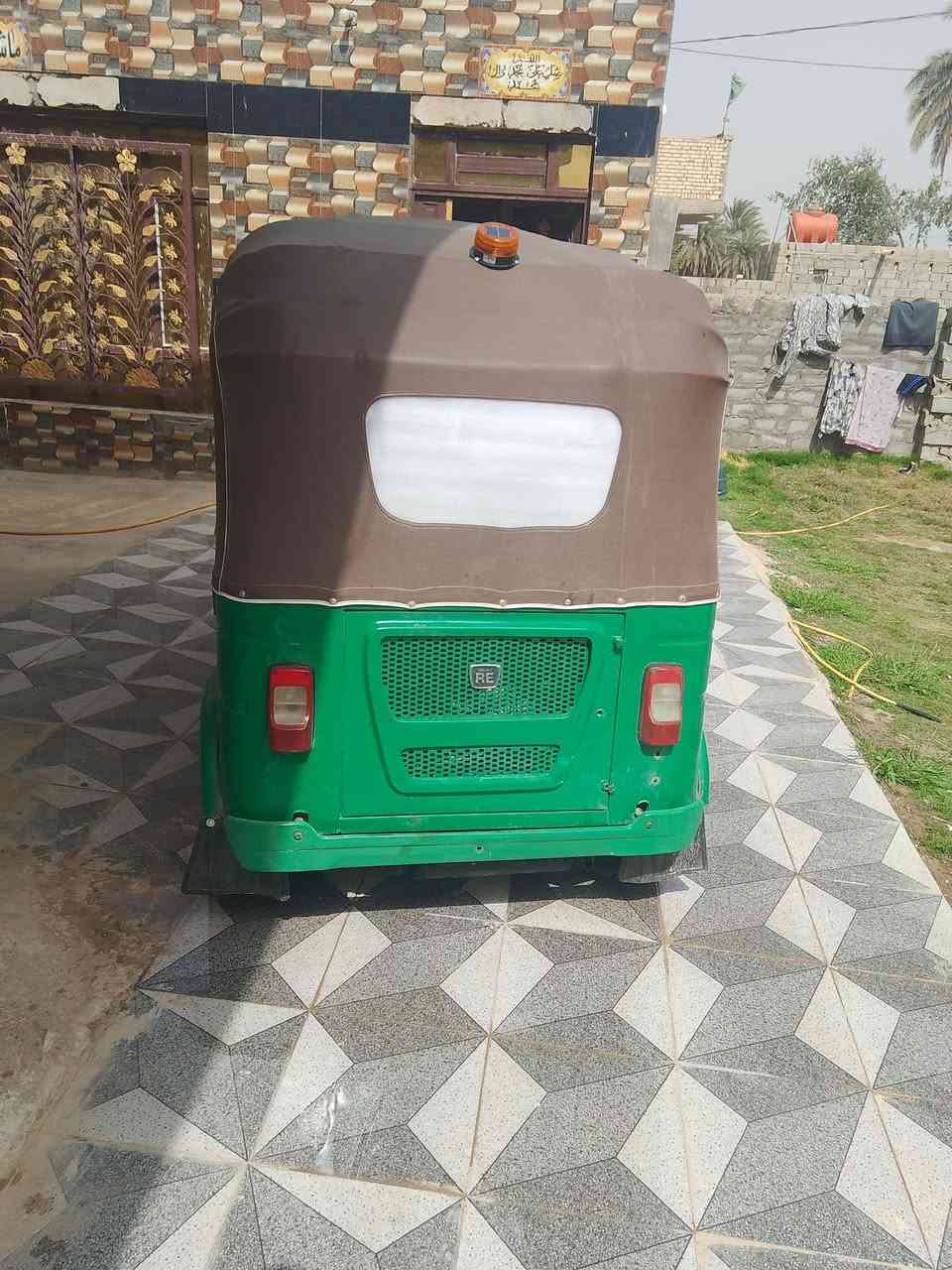 سلام عليكم تكتك البيع 21 مصبوغ جماليه وراق كبس مكفوله من سرقه مكان القاسم سعر خاص***********
