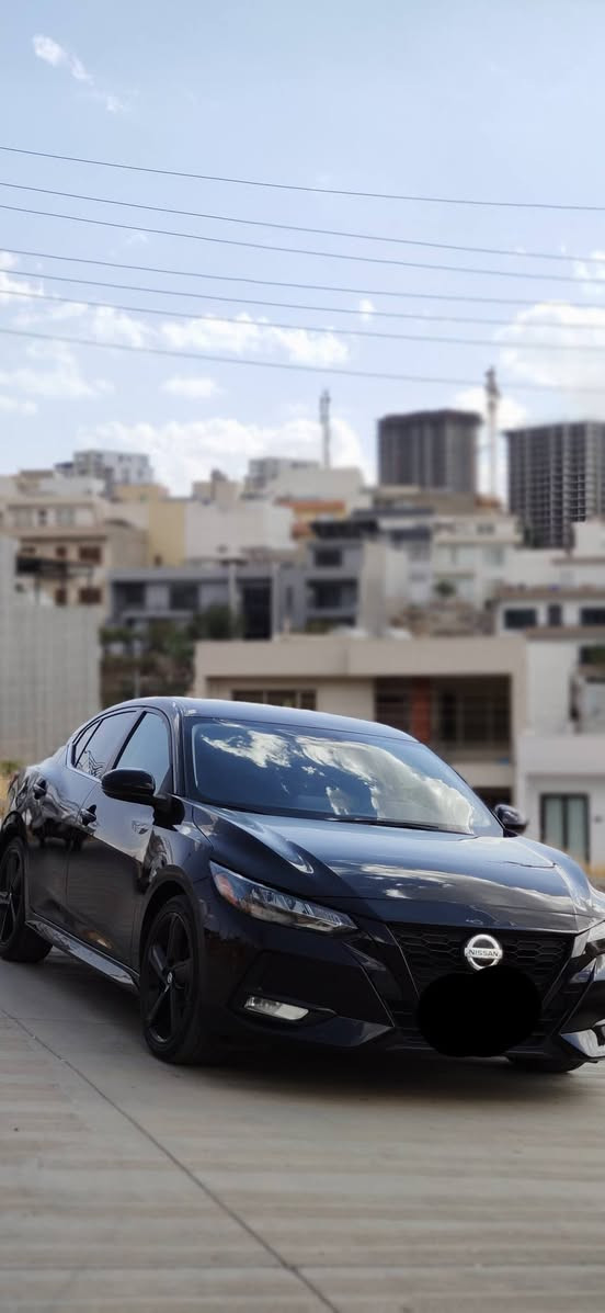 نیسان سێنترا ۲۰۲۳ sr
فول بەس سڵایت نیە
۳۰ هەزار ڕۆشتووە
کاتی ۲ مانگی لەگەڵە نەشکاوە
بێ تەقەو ڕەقە
چوار تایەو ویلی تازەی لەژێرە
یەک پارچەی بۆیاخە
سەیارەکە زۆر جوان و بێ مەسرەفە ماڵی دۆستە 
سعری خواربازار ۱۲٨ گەڵا کەمێک معامەلە
***********/ *********** لە سلێمانی السليمانية, العراق
