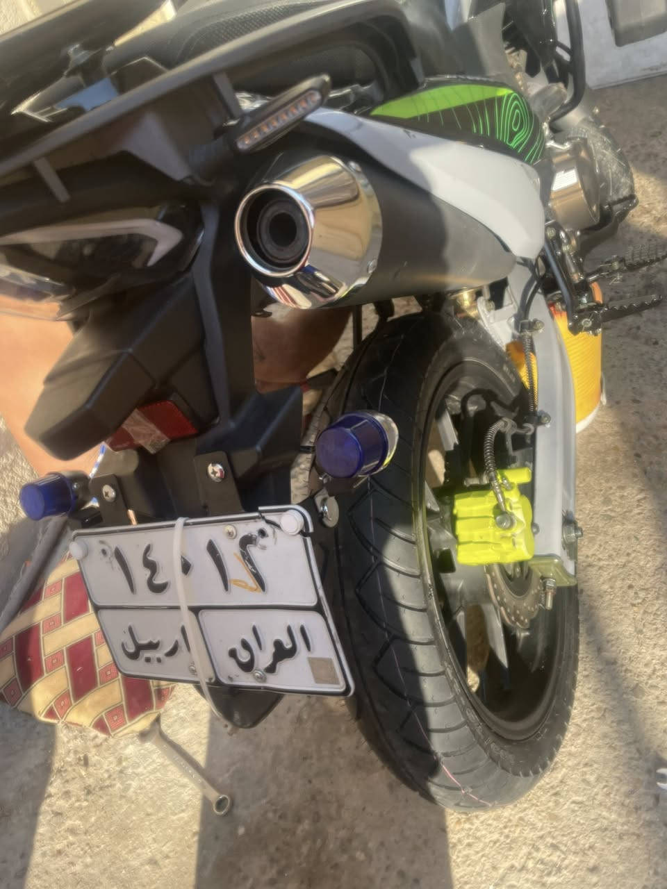 السلام عليكم دايوان البيع مرقم ربيل بعده جديده شركه موديل 25متوجد وتساب ***********اي ضرر ماليه مكفوله عنواني بغداد
