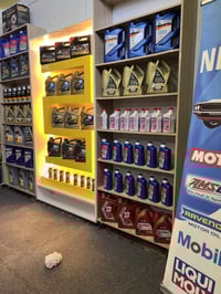 رفوف جديده جداا للبيع استخدام شهر 07749477776