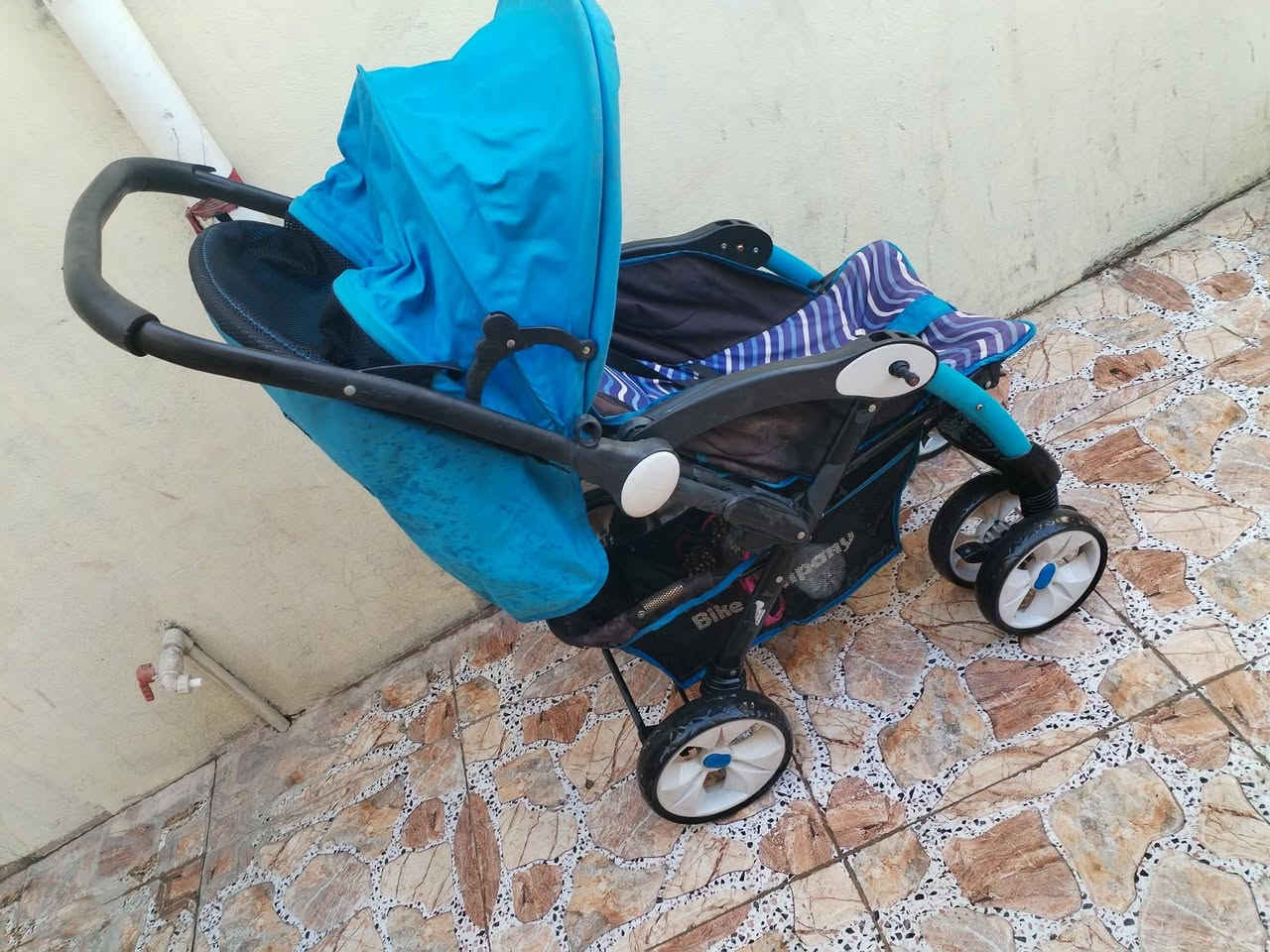 السلام عليكم موجود هاي العربانه اي عيب ما بيه نضيفه َسعره20 الف وهاي رقمي ***********
