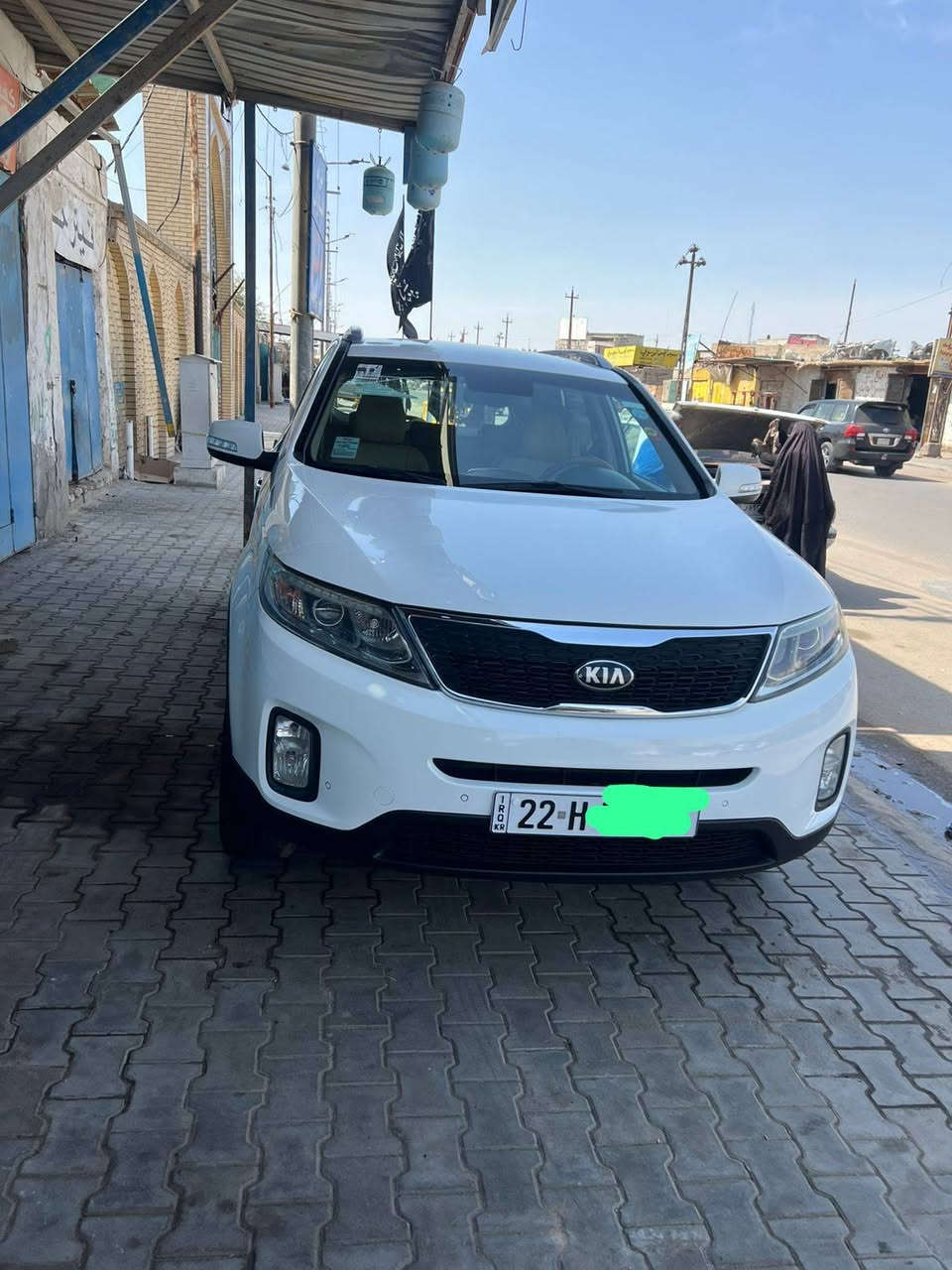 كيه سورنتو 
مديل 15 
خليجيه 
كفاله عامه حته من البارد 
عينه كاتنزه 
بصمه 
بردلت 
ويل كروم 
لعد مامي خلفي 
ماشيه 107
محرك ما مفتوح 
لدات بالبواب 
حساس مامي خلفي 
رقم جديد اربيل مجدد 2031 
رقم التلفون ***********
