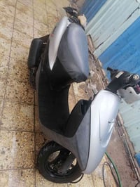 سوزوكي ٦٠ • كاملة • جناح خلفي