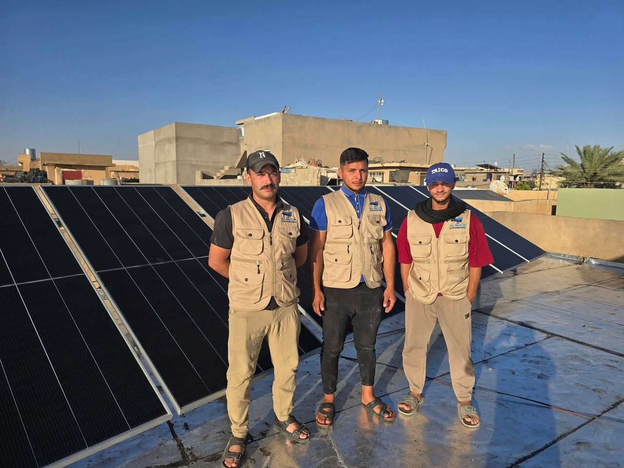 ☀️ أقوى عروض الموسم من شركة النور الهندسية للطاقة الشمسية! ☀️
لأن الجودة هي أساس عملنا، نعلن لأهلنا الكرام عن إطلاق حملة تخفيضات كبرى ومحدودة (لمدة أسبوع واحد فقط) على أقوى وأحدث منظومات الطاقة الشمسية الذكية بمواصفات عالمية متميزة!

🔋 عروض حصرية على بطاريات الليثيوم (Grad A - 8000 Cycles):
نوفر لكم نخبة بطاريات الليثيوم التي تضمن لكم أطول عمر افتراضي وأعلى كفاءة تخزين وتفريغ (تصل إلى 8000 دورة شحن):

بطاريات Marvel 16kW (Grad A)

بطاريات TAICO 16kW (Grad A)

بطاريات Marvel 7.2kW (Grad A) (الخيار المميز والمثالي للمنظومات المتوسطة)

⚡ عروض خاصة على انفرترات Marvel الذكية:
لتشغيل مستقر وآمن لجميع الأجهزة والمكيفات، متوفر الآن بأسعار مخفضة:

Inverter Marvel 6kW (الخيار المثالي للأحمال العالية والتكييف)

Inverter Marvel 4kW (الخيار الذكي والاقتصادي للمنازل والمكاتب)

🌟 لماذا تختار "شركة النور الهندسية"؟
إشراف هندسي متكامل: تصميم وتنفيذ دقيق يناسب حجم استهلاكك الفعلي.

أعلى كفاءة وأطول عمر افتراضي: نعتمد حصرياً على خلايا وبطاريات Grade A لضمان استقرار الطاقة ليلاً ونهاراً.

خدمات ما بعد البيع والصيانة: دعم فني مستمر وموثوق من فريقنا الهندسي.

⏳ مدة العرض: العرض ساري لمدة أسبوع واحد فقط أو حتى نفاد الكمية!

📍 موقعنا: محافظة كركوك - قضاء الحويجة - قرب الدفاع المدني.

📞 للاستفسار، طلب المعاينة أو الحجز، يرجى الاتصال بـ (المهندس علي حسين):

آسيا سيل: ***********

زين : ***********

شركة النور الهندسية - طاقة مستدامة.. لغدٍ أفضل.
