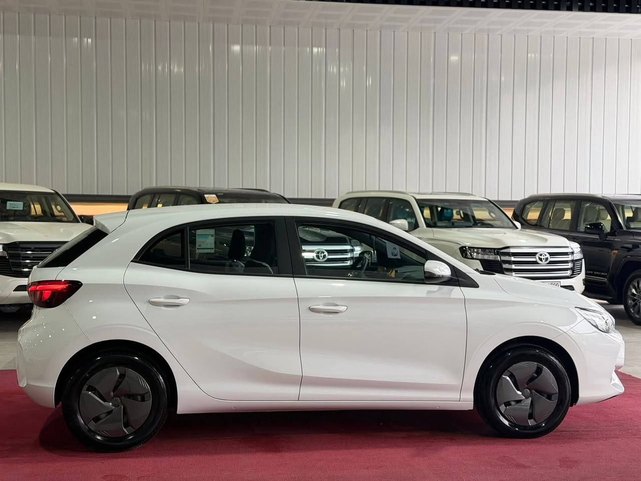 MG 3
2026
ته نها 750 كيلومتر رؤيشتووه 
زه مان شركة 6سال 
سعر ته نها 99$ 
ژماره كاتى 2 مانگ و 10 رؤژى ماوه
شوين هه ولير 
***********
***********
مواصفات ستاندرد 
گيچ الكترونى 
شاشه گه وره 
كاميرا 
حساس دعامى دواوه 
سوكان ڤوليوم 
ئاوينه إشاره ت 
لايت ليد 
لايت كهرباء به رزو نزم 
دژه خليسك تراكشن 
دبل گير أوتوماتيك و عادى 
بگ لايت ليد 
بلاجكتور 
زؤر مواصفات تر......
