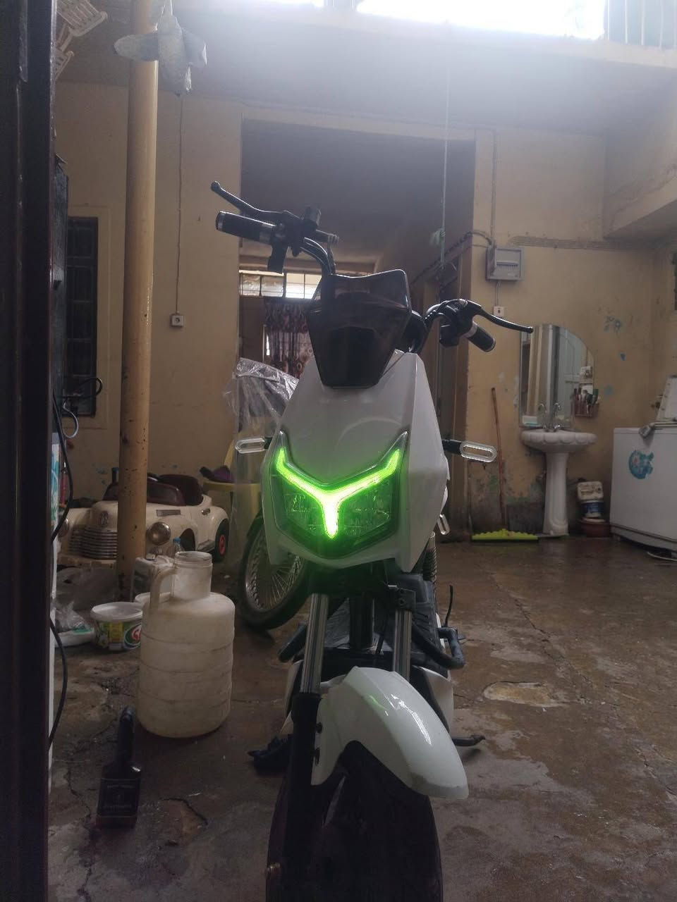 ماطور شحن للبيع كلو شغال بطاريات جدد سعر 260استفسار ***********وتساب فقط
