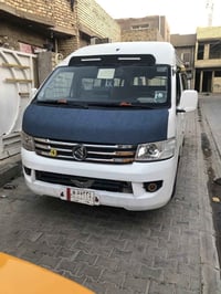 فتون للبيع مكينه و كير اكسل حداديه وتخم تاير جديد  المكينه صار عشر أيا...