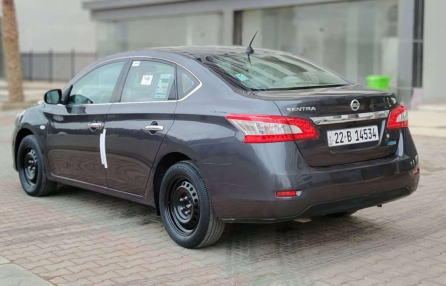 للبيع نيسان سنترا موديل 2016 خليجي محرك 16 بدون صبغ فقط بيها مكانات تعديل اصغار كير ومحرك مامفتوح شرط الفحص سنوية ورقم جديد  السعر 102$  للاستفسار اتصال برقم *********** مااجاوب تعليقات اتصال فقط
