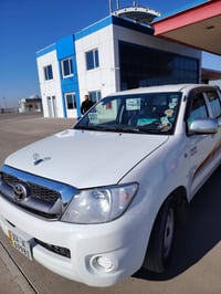 هايلوكس ٢٠١١ • رقم جديد • الزوية