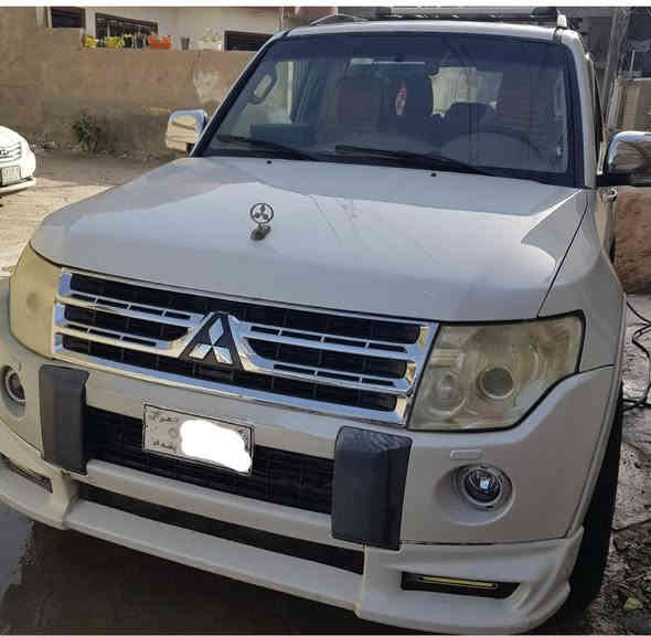 السلام عليكم باجير ٢٠٠٩ محدث ٢٠١٤ مكفوله من الضربه والصبغ ماشيه ١٤٧ شاشه حساسات فول موصفات السعر ١٤٢ وبيها مجال رقم  بغداد الموبايل ***********
