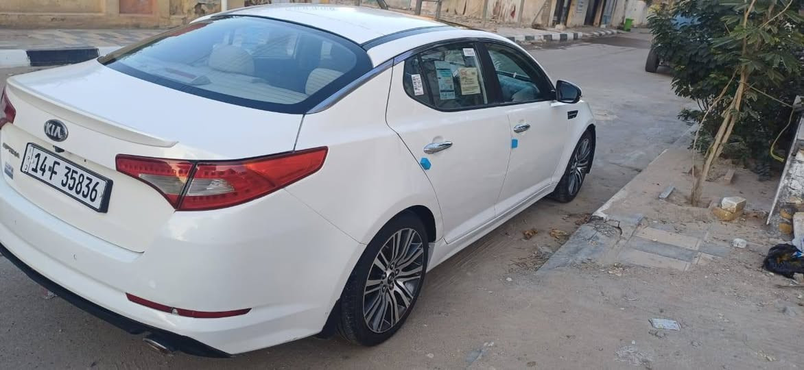 للبيع كي اوتيما خليجي 2012 عنوان الناصريه مركز المدينه مامتواجد على فيس انتصال على رقم ***********
