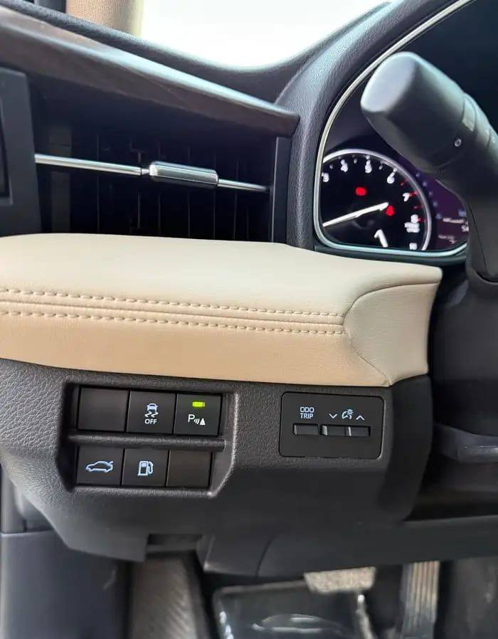 السلام عليكم ورحمه الله

للبيت افلون موديل 2022 

ادوات كلك بدون رقم وبدون تحويل

متوم رقم اربيل الجديد

السعر ،, 75 ورقه فقط وبي مجال 

الاستفسار اكثر الاتصال او وتساب

***********
