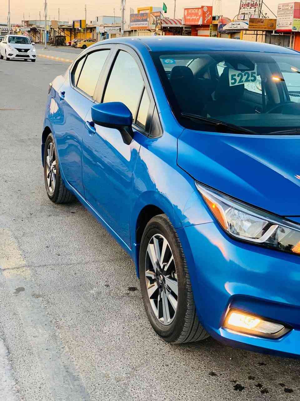 نيسان فيرسا ٢٠٢٢ سياره جديده حادث بس بنيد سياره مال جناي مواصفات بصمه تدفئه كشنات  كهرباء رادار امامي خلفي كامره محرك كير كفاله داخل عسلي مطعم باسود رقم واسط السعر 108 بيها مجال للشراي رقم *********** علاوي  مكان كوت
