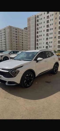 سبورتج 24 بيه جاملغ خلفي صبغ وباب مبدل نفس الون سعر200باسمي مكاني بغدا...