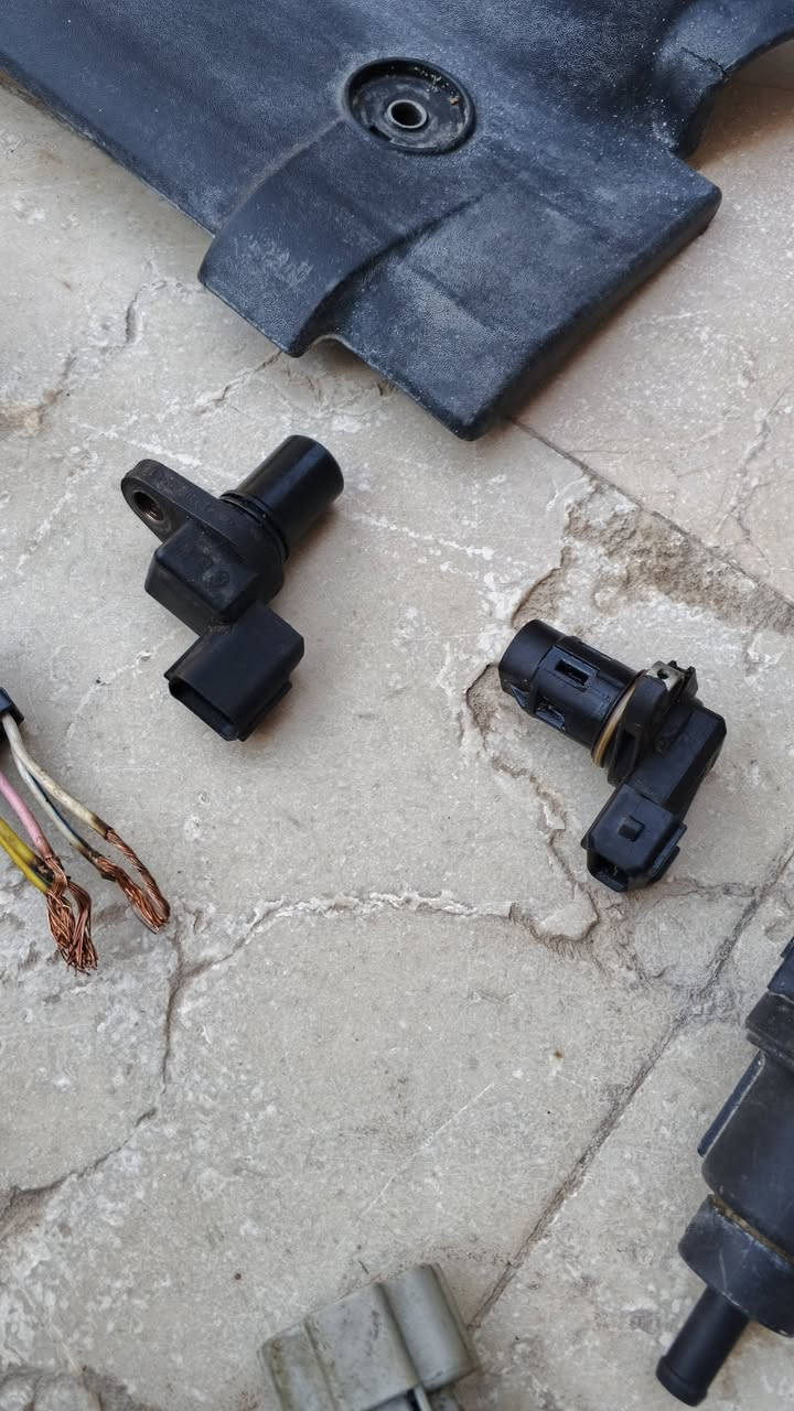 السلام عليكم غراض تفصيخ سبكترا البيع شلعة كلهن شرط الشغل سعرهن 100 قفل قفل مكاني  ***********
