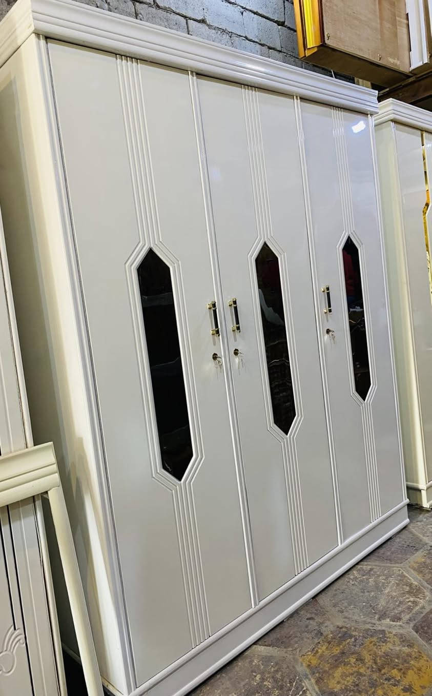 توفر كنتور  2باب  و 3باب  و 4 باب  

بــاســعــار مــنــاســبــه

شغل عراقي  من الدرجه المميزه 

توفر بلونين .  الابيض / اوفوايت (حراري ) 

وجه الكنتور 11 ملم mdf 
وداخل الكنتو عادي 4 ملم 
وضهر الكنتور جرجوبه خشب 
ارتفاع الكنتور 225 
نزال الكنتور 60 

نتعامل بلدفع الإلكتروني 

تتوفر خدمه شد ونقل 

 
للحجز او معرفه باقي التفاصيل التواصل 

علىـــ. الخاص او   واتساب 

‭0771 335 3142‬

***********

#غرفه #كنتور #عراقي #صبغ #حراري #الوان #عروض #انسب #الاسعار
