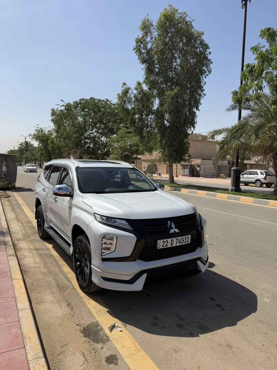 باجيرو سبورت موديل 2020
خليجي مكفولة عدى بارد بالباب الخلفي كد اربع اصابع 
سيارة فول للاخير داخل احمر بلاك ادشن اعلى مواصفات
ماشية ٧٣ الف 
مكان نجف
او مراوس حسب القناعة 
***********
سعر 225
