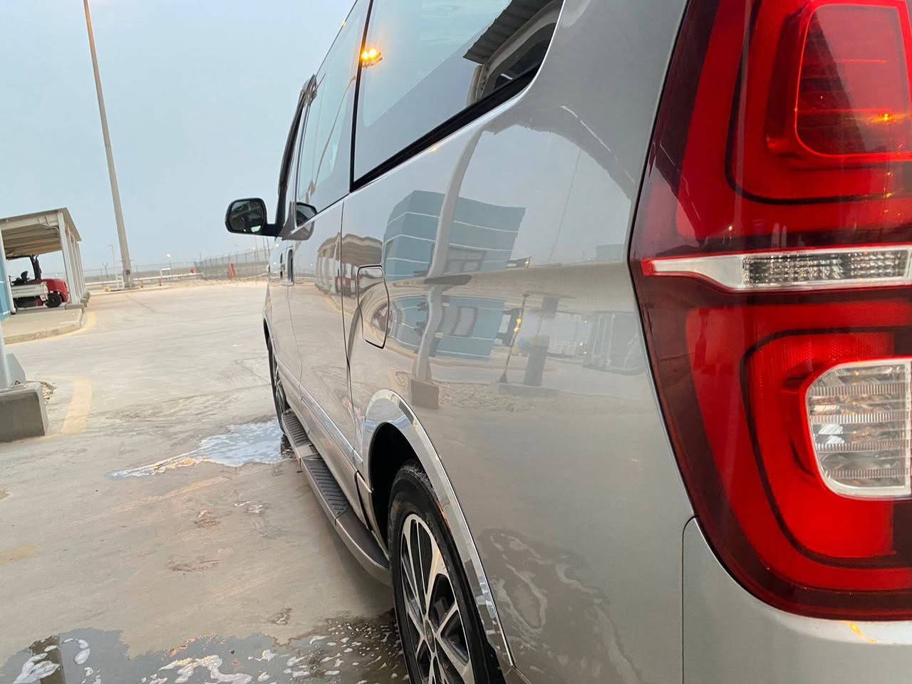 سلام عليكم
سياره استاركس 2021 اصل للبيع سياره كفاله عراقي كوريا 
مكان نجف/مشخاب رقم موبايل
***********
