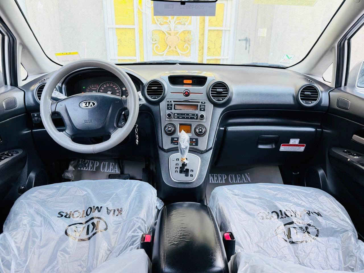 ***********
(( لعشاق الجديد فقط )) 

#اللهم صلي ع محمد وآل محمد..

#كيا كارنز 2008 وارد خليجي رقم  بصره مشروع وطني صاعده هزه جديده سنويه لل 28 …

#مكينه دوش مامفتوحه شرط 

#ماشيه 250 حقيقي …..7راكب 

#كفاله من الضربه والفتح والتبديل بأستثناء شخط بين البابين جهت العبري ومسويهن الباقي كفاله عامه 

#السياره جاهزه من كلشي كير ومكينه بالكارتون حداديه جديده طخم تاير جديد تبريد ثلج السياره جاهزه…

#السعر 98 مكاني ناصريه مركز…
