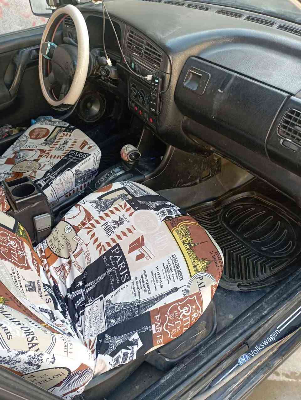 السلام عليكم 
گولف موديل 1992 وارد ياباني رقم بغداد دولي بإسمي محرك 2000 قبق ابيض المرغوب گير اوتو تبريد شغال (ثلج) مراوح مال 6 اسلندر يعني انسه الحماوة مسجل مال البينا BMW (بلوتوث اواكس سيدي فلاش) صدر امامي خلفي بحالة جيدة باتري جديد مابيها كوبون بنزين  والگشر گدام العين مكان السيارة كركوك العمل الشعبي السعر 41 وبيها مجال 
***********
*********** كركوك, العراق
