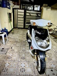 فحل • مكينة مفتوحة • عجلات رياضية