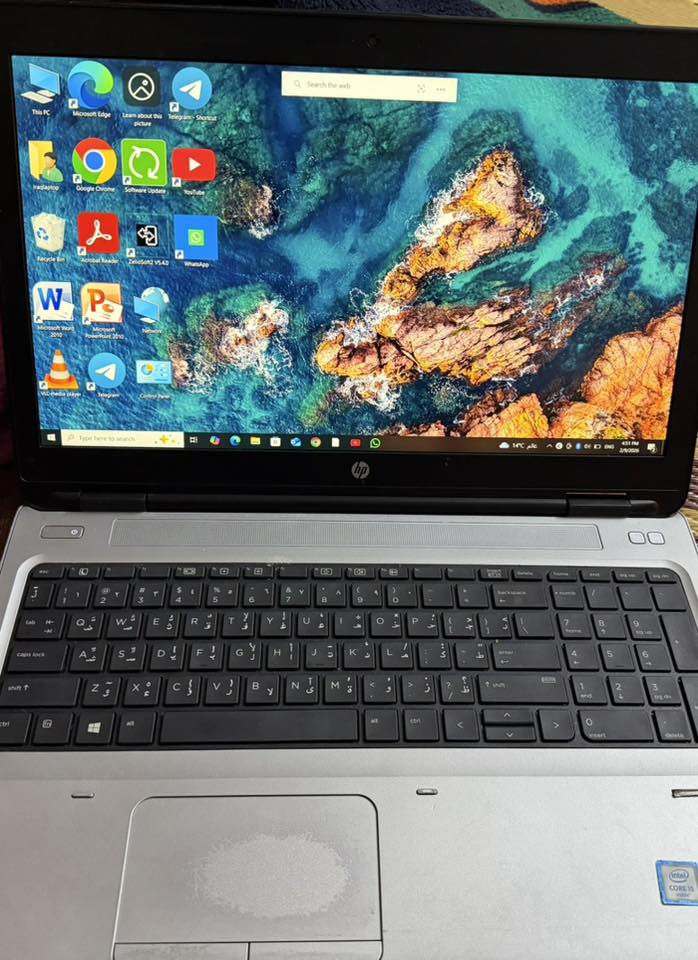 السلام عليكم لابتوب hp للبيع المواصفات موجوده تكدر تنزل بي برنامج الوورد والإكسل والبرامج الهندسية 
موجود شاحن اصلي وحنطة وماوس 
السعر ٢٢٠ 
للتواصل ع الرقم
***********
