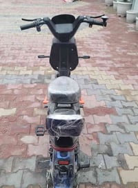 دراجة شحن للبيع دراجة جديدة صار شهر من ماخذهة الاستفسار( 07714347587)