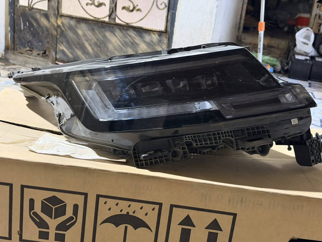 السلام عليكم قطع غيار رانج تفصيخ  اخو الجديد مكاني بصره ***********
