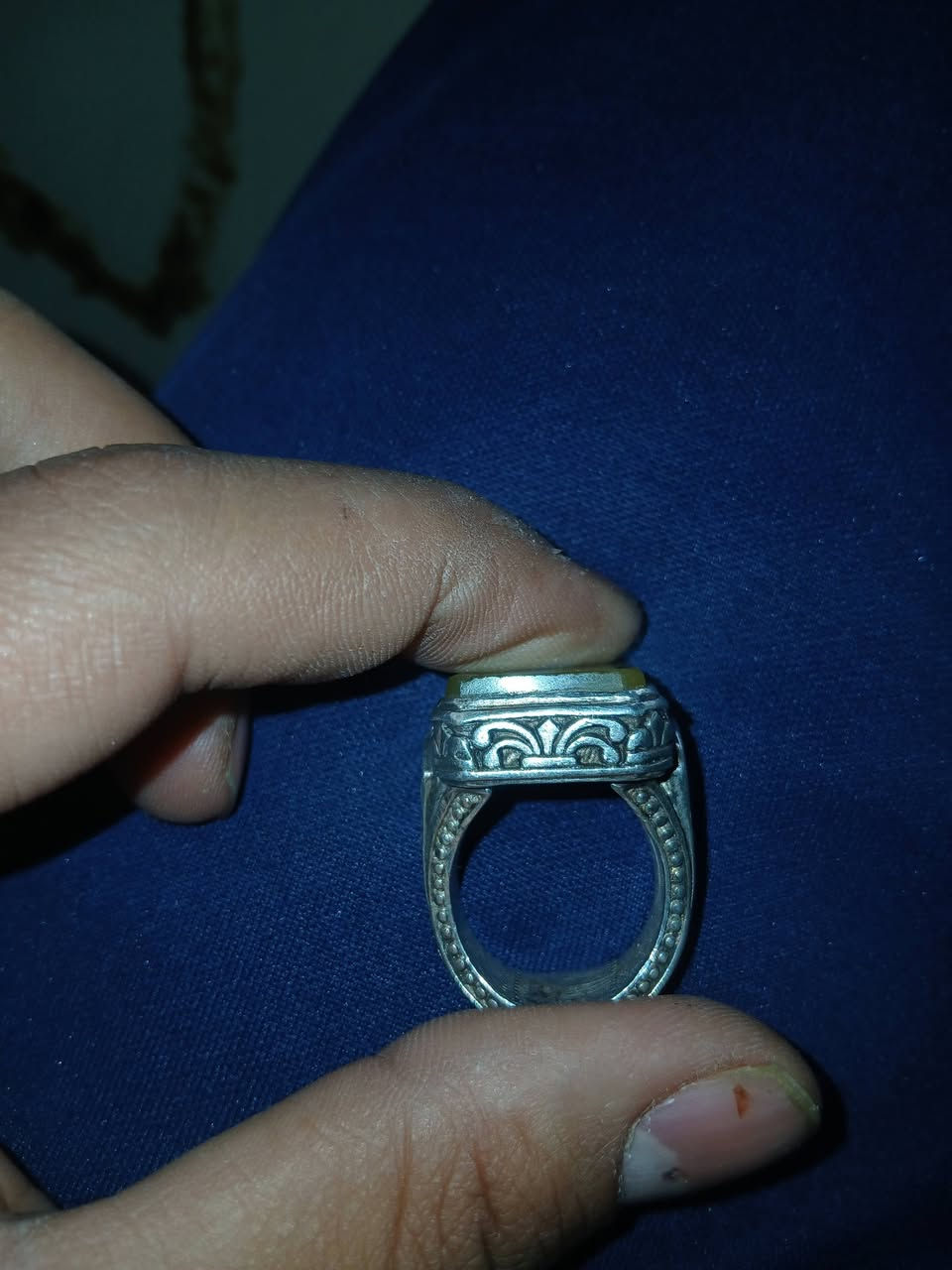 تحفه قياس 22 ثقيله كلش شرف الشمس
41 غرام
***********
