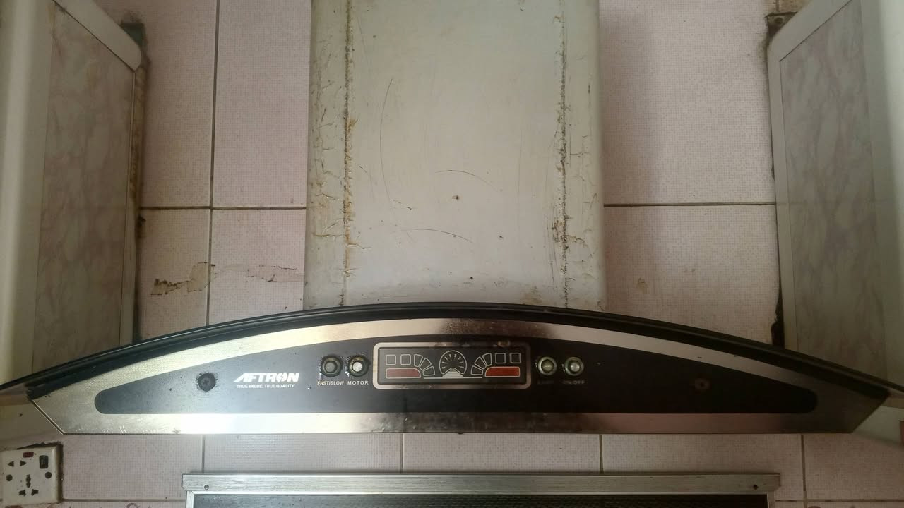 سلام عليكم للبيع مفرغه سعر 60 وبيه مجال الله شاهد ماخذه 140 الف جديده يرادله شويه تنضيف شغاله ***********
