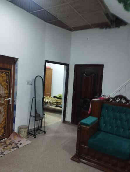 100متر وقف سني اصولي مدفوع سنة 2025 نت مجاني على طول السنه من دائرة الكهرباء قاطين اربعة غرف وصحيات العدد3 واجهة عشرة ونزال عشرة خمسة دقاىق على التبليط والجيران ذهب  السعر 75 البصرة***********
