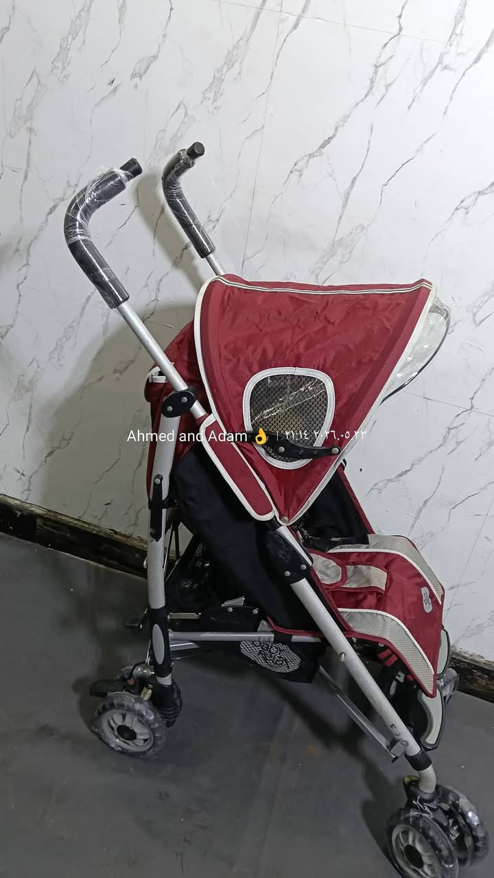 عربيه اطفال عكاز استيراد الخارج❤️
ماركه baby ralex 

كرسي وشازلونج واسع 

 حزام امان خماسي 

بسكت اسفل العربيه.

متينه جدا ومحمله جدا 

عجل امامي بيلف 360 درجه 

فرامل ممتازه 

شمسيه للحمايه من الشمس❤️


**إذا كنت صاحب هذا الإعلان وتريد حذفه لأي سبب، رجاءا أرسل رسالة إلى الدعم الفني**