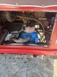 تكتك • شغال • لون احمر