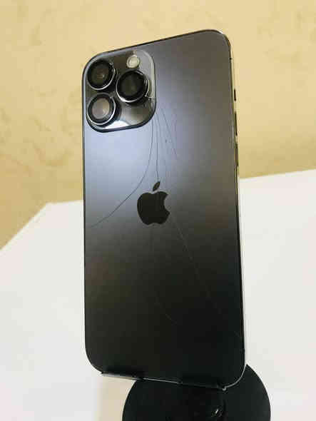 سلام عليكم 
للبيع ايفون 13 برو ماكس 
ذاكره 256 بطاريه 100
مستبدل شاشه اصليه 
فيس ايدي شغال 3 ايقونات الشاشه 
وفطر بالضهر 
لون نفطي 
السعر 470 وبي مجال 
للاستفسار اتصل 
***********
عنوان بابل قضاء المحاويل
